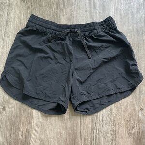 Columbia Women's Black Athletic Pocket Shorts Size S Sport Outdoor Active Casual